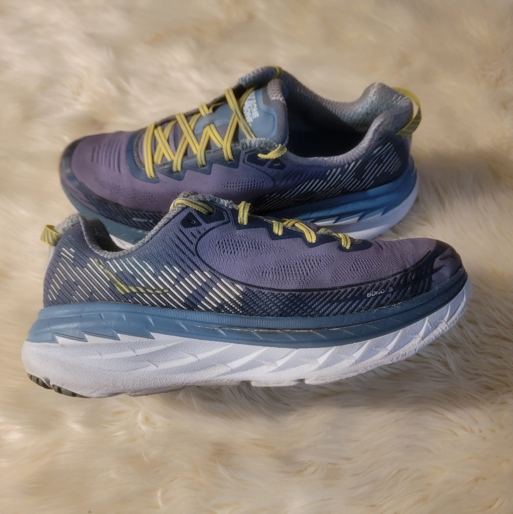 Hoka One One Bondi 5